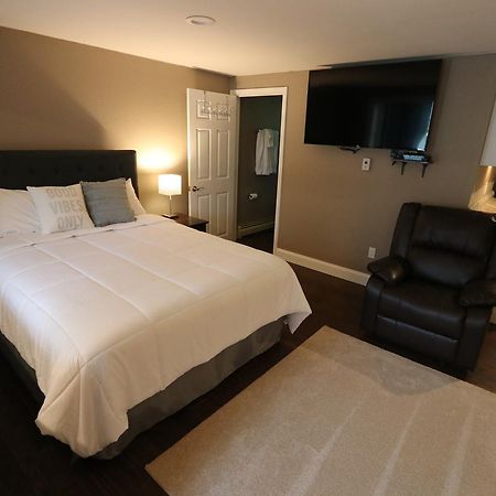 Brimley Motel Suites Ngoại thất bức ảnh